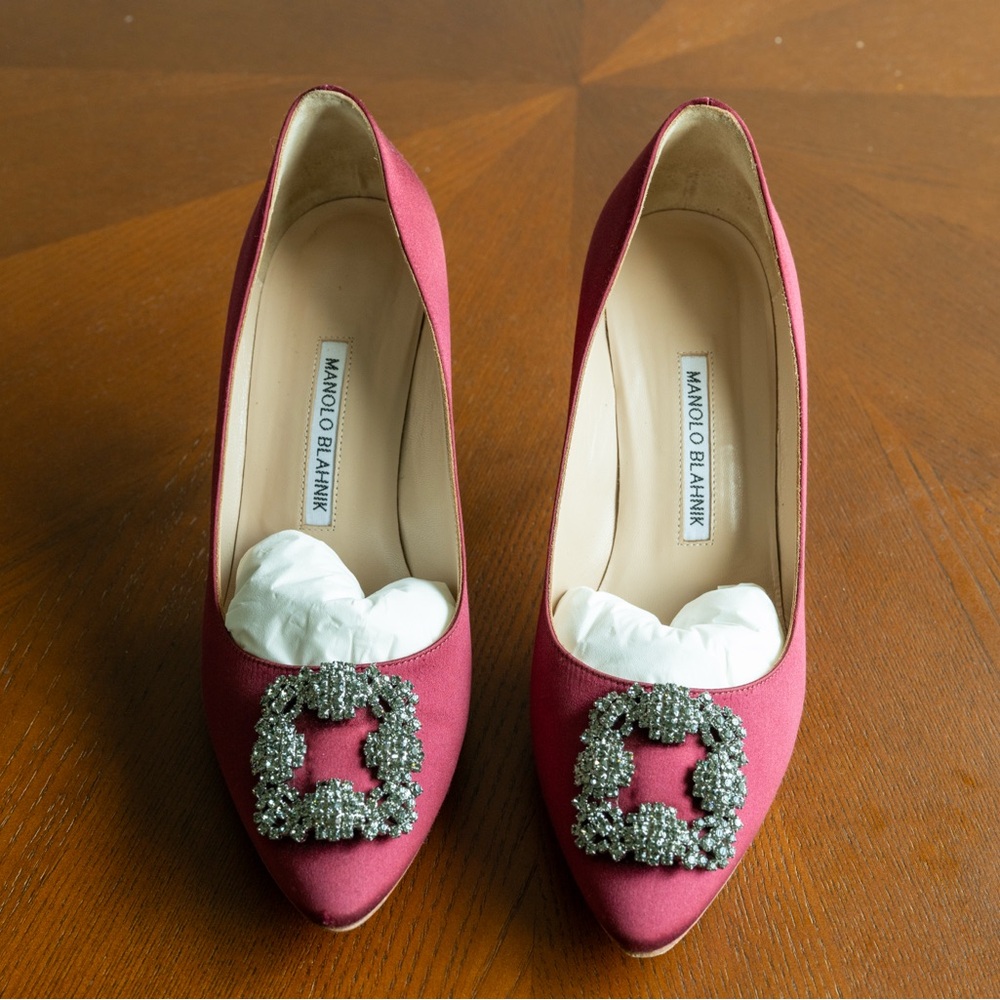 Manolo Blahnik Hangisi 70 Dark Red